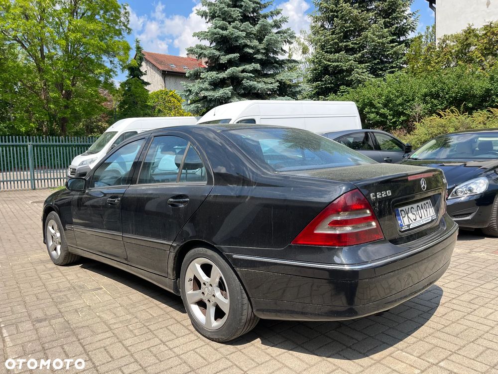 Mercedes-Benz Klasa C 220 CDI Automatik Avantgarde - 7