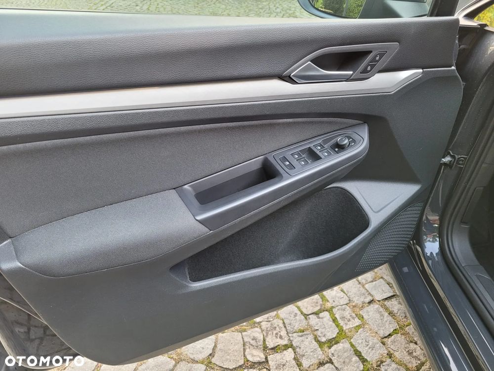 Volkswagen Golf 1.5 TSI EVO Life - 12