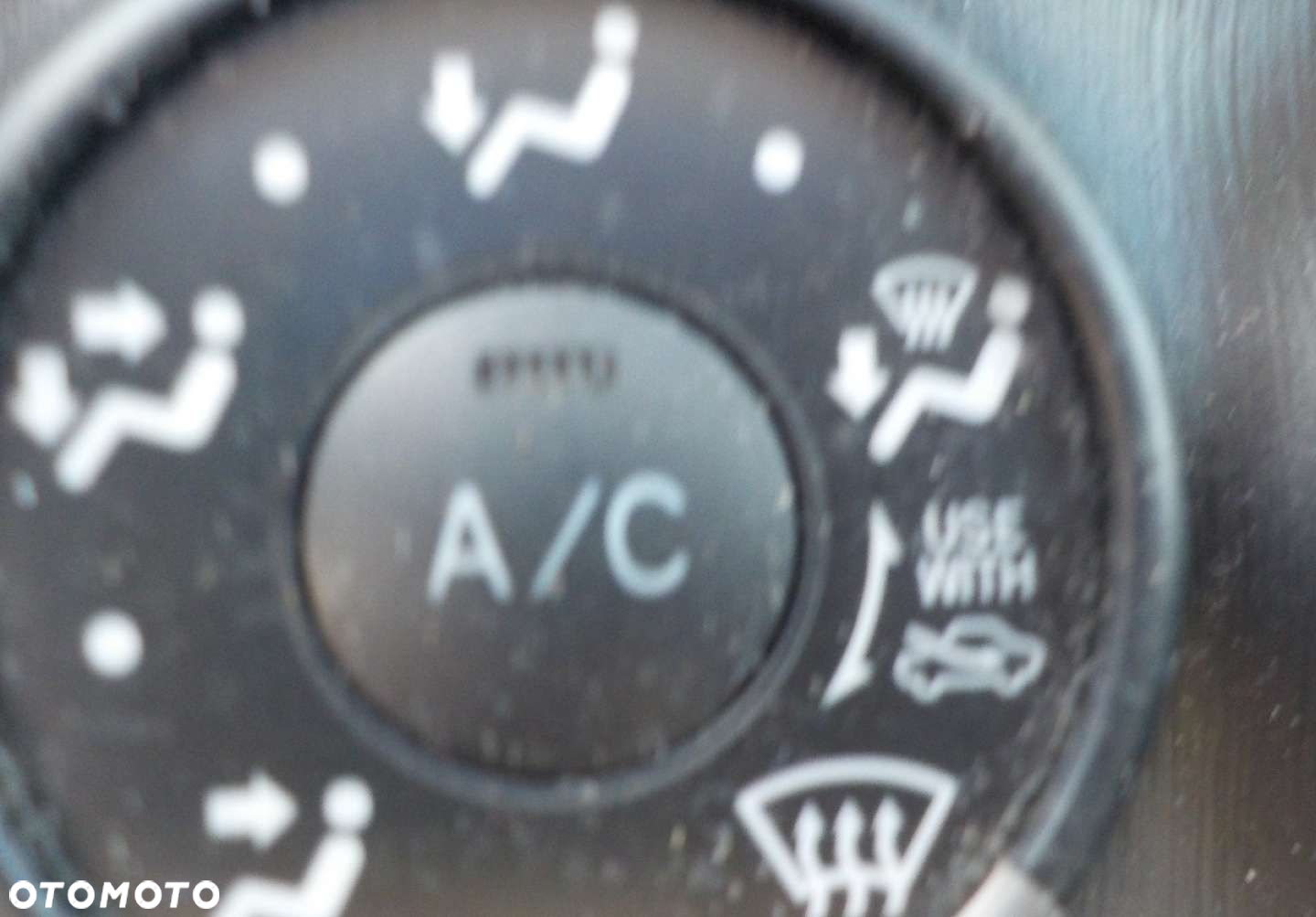 Toyota Yaris - 30