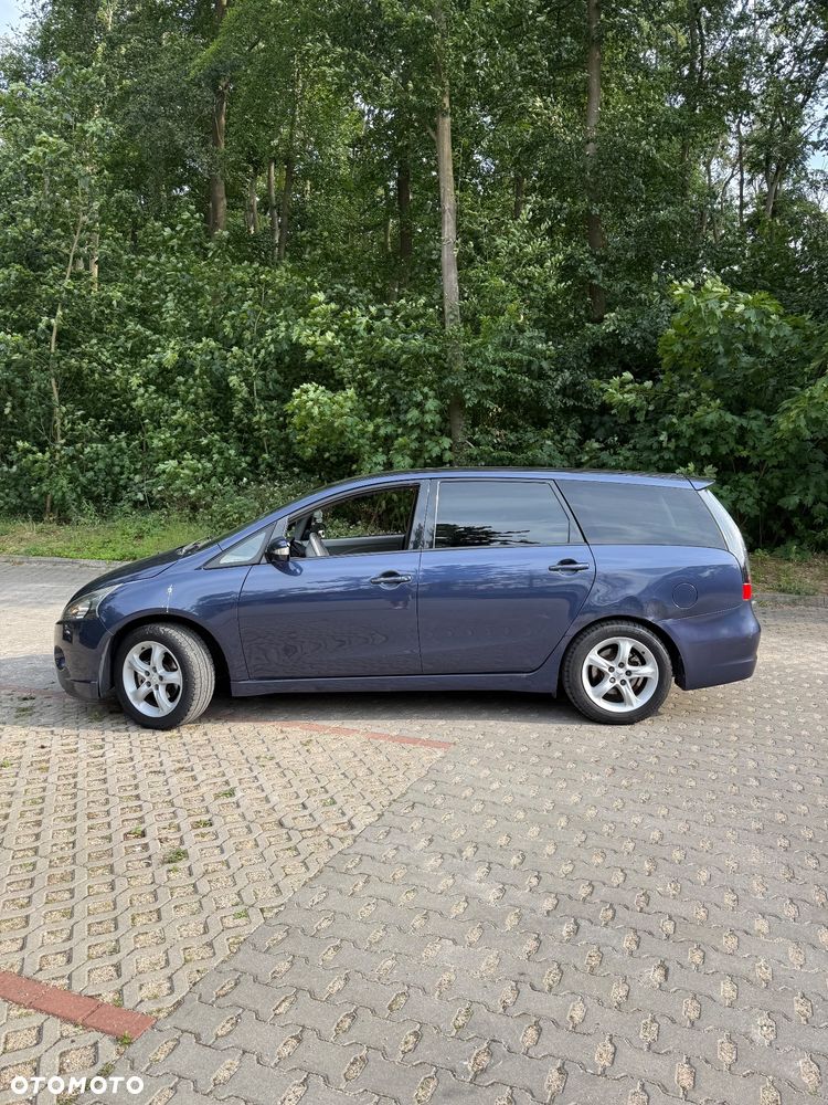 Mitsubishi Grandis 2.4 Intense - 3