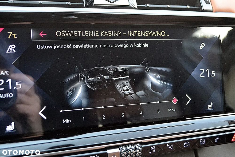 DS Automobiles DS 7 Crossback - 32