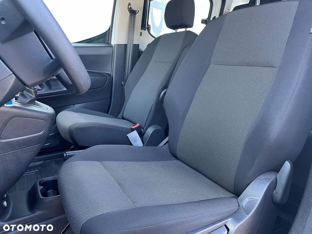 Toyota Proace City - 10