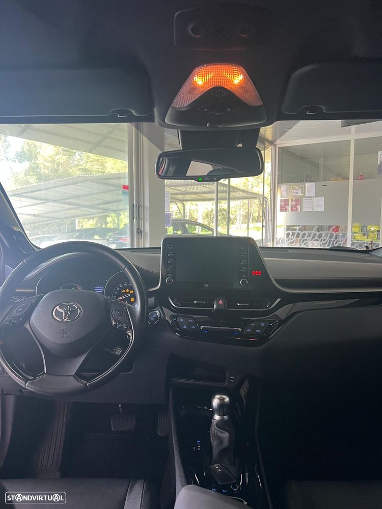 Toyota C-HR 2.0 Hybrid Premier Edition - 11