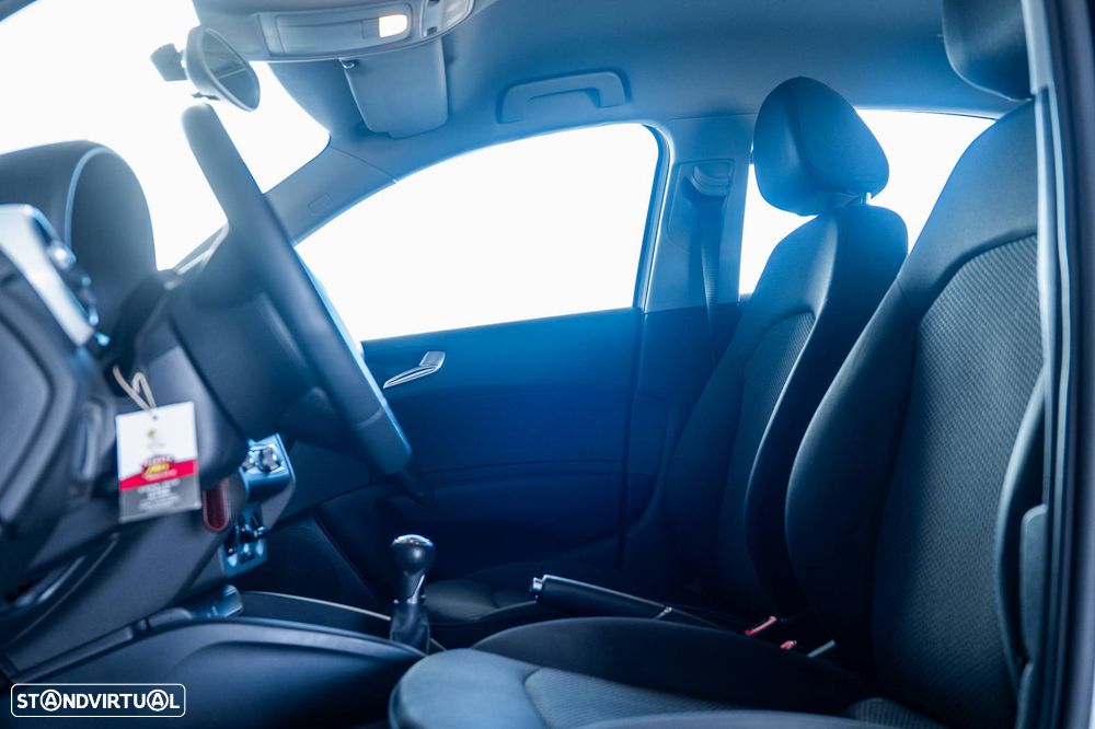 Audi A1 Sportback 1.6 TDI S-line - 20