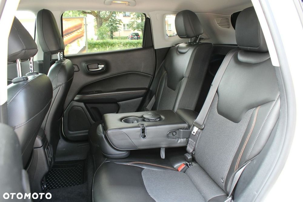 Jeep Compass 1.4 TMair Limited 4WD S&S - 13