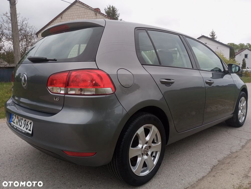 Volkswagen Golf - 13