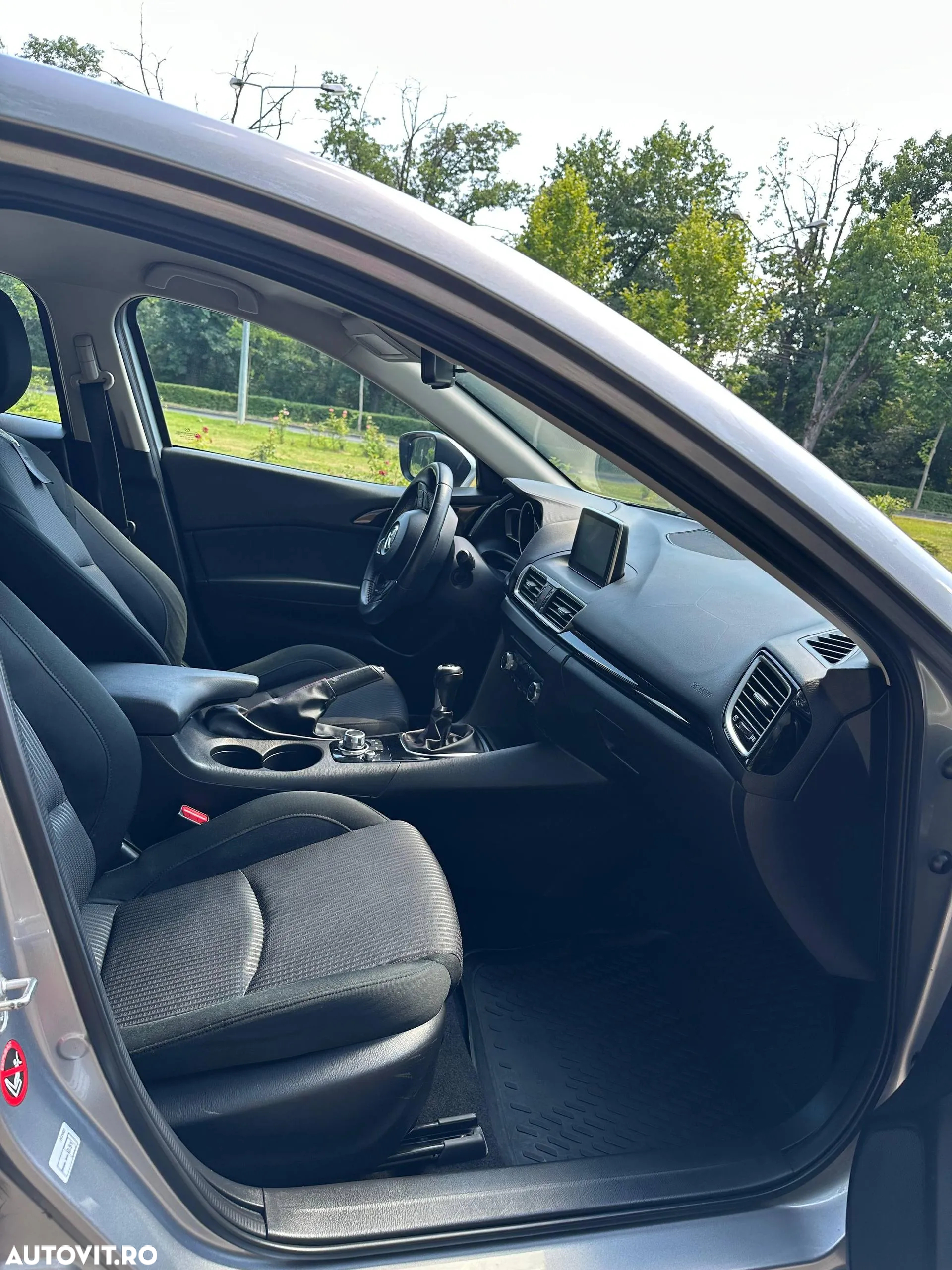 Mazda 3 CD150 Revolution - 5