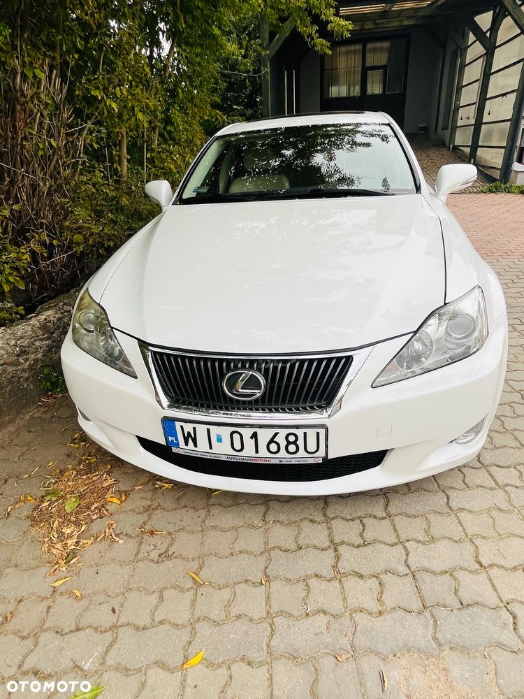 Lexus IS 250 Sport - 1