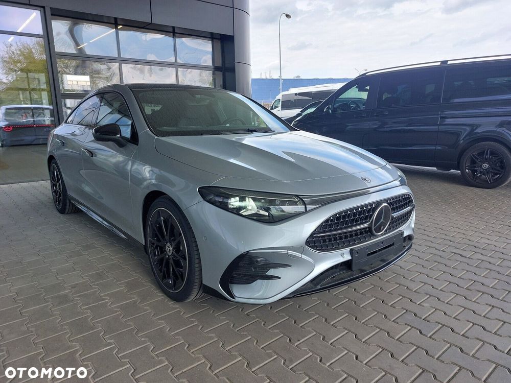 Mercedes-Benz CLA - 2