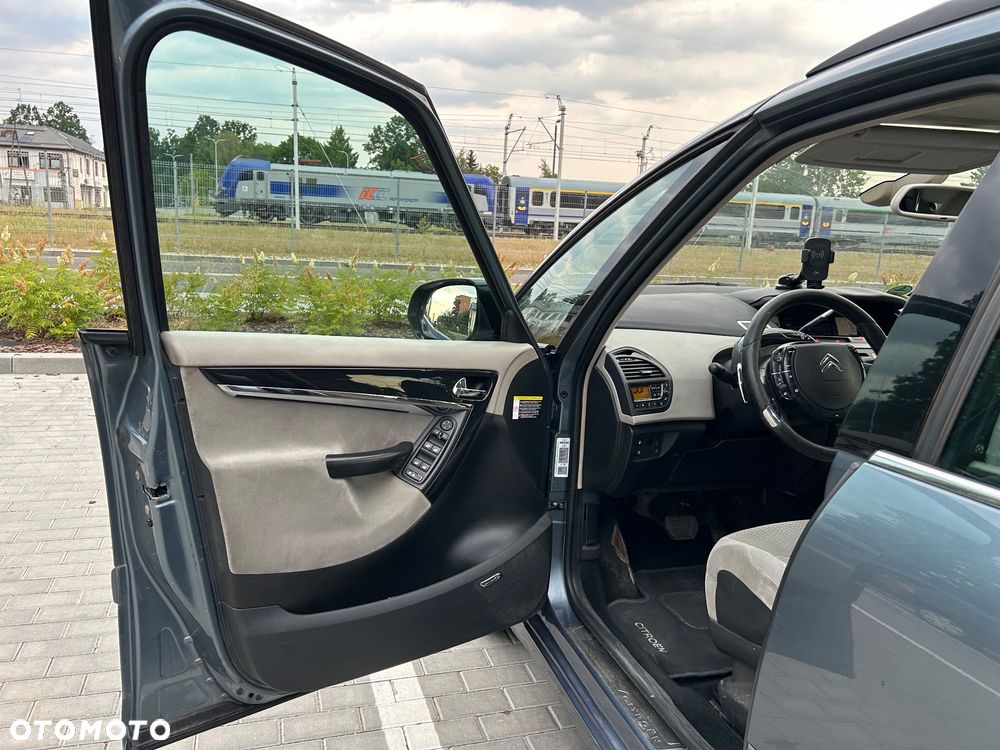 Citroën C4 Grand Picasso 2.0 HDi FAP Exclusive - 10