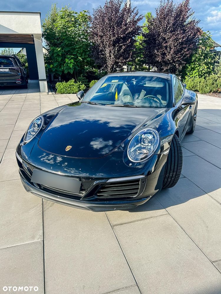 Porsche 911 Carrera T PDK - 5