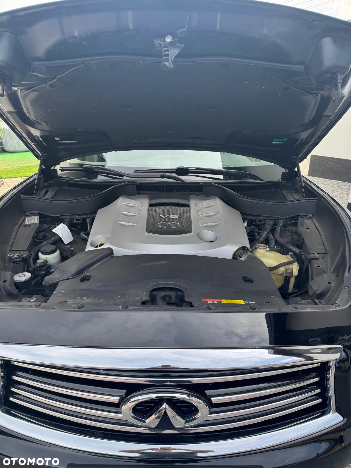 Infiniti QX70 3.0d S Premium - 6