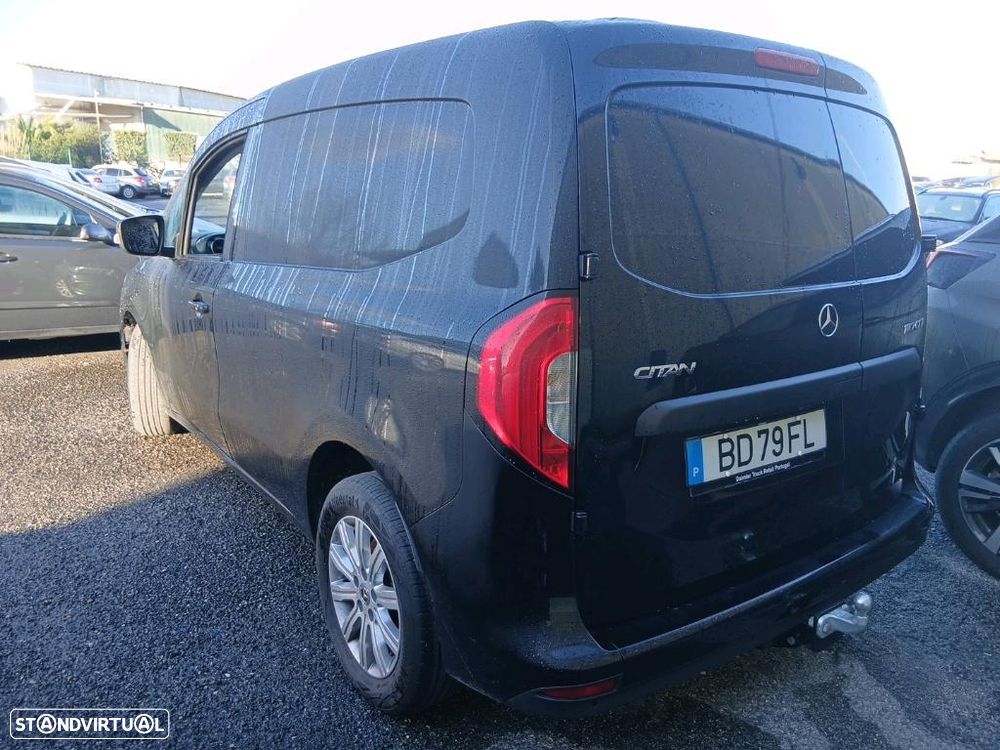Mercedes-Benz Citan 110 CDi/27 (caixa automática) - 2