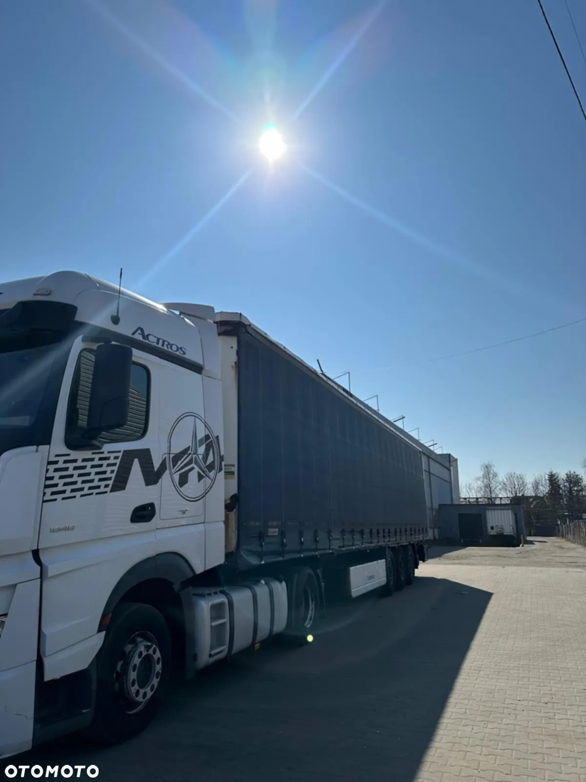 Mercedes-Benz ACTROS - 13