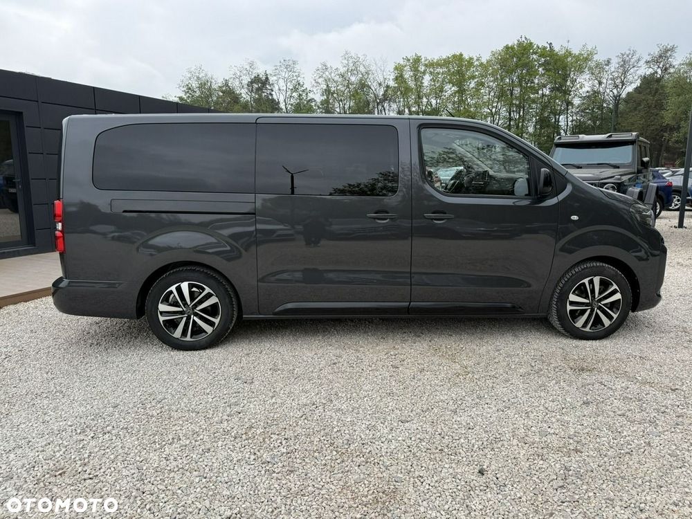 Peugeot Traveller - 3
