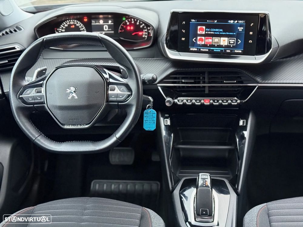 Peugeot 2008 1.2 PureTech Active Pack EAT8 - 5