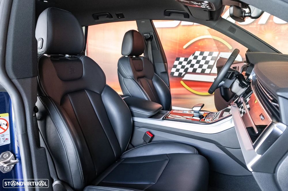 Audi Q8 60 TFSIe quattro S line Tiptronic - 36