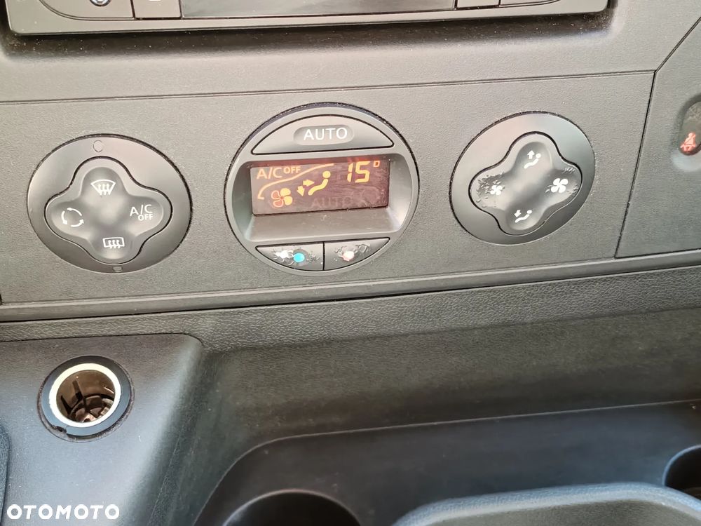 Renault Master - 13