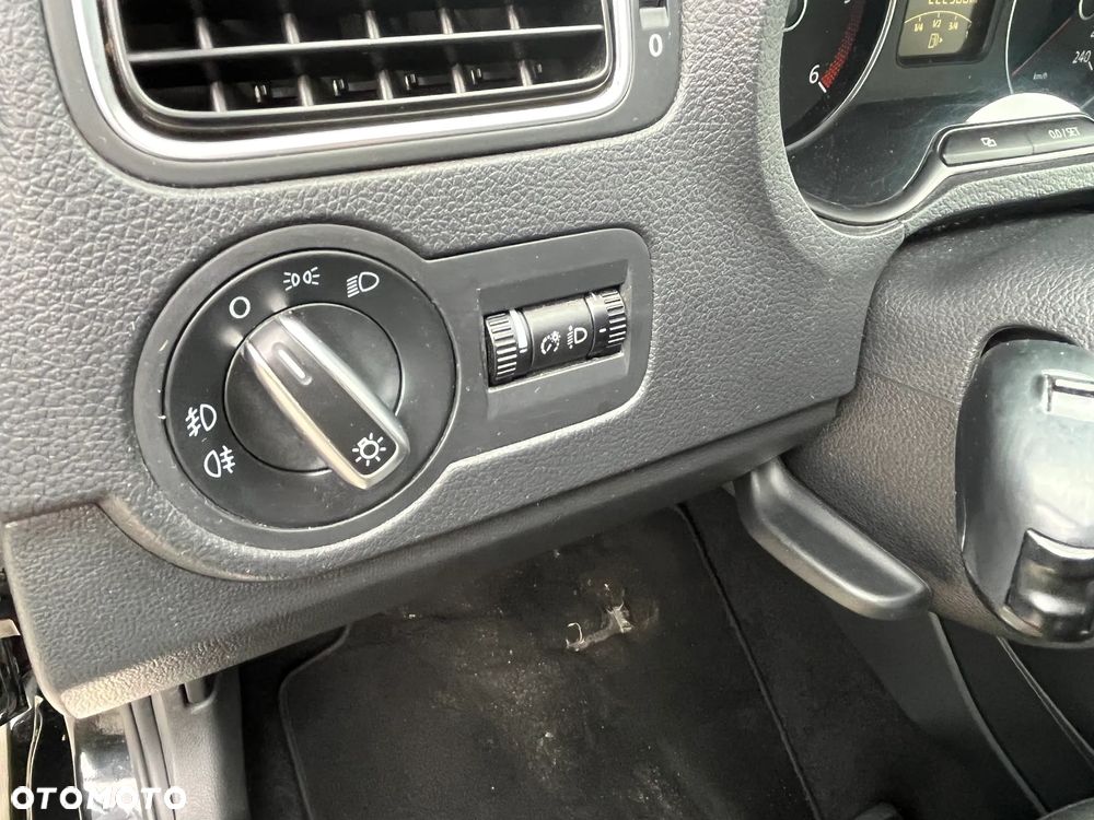 Volkswagen Polo - 22