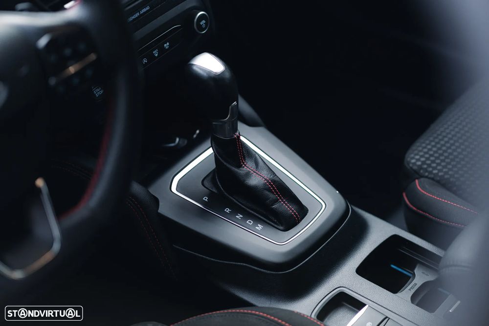 Ford Focus 1.0 EcoBoost Hybrid Aut. ST-LINE - 25