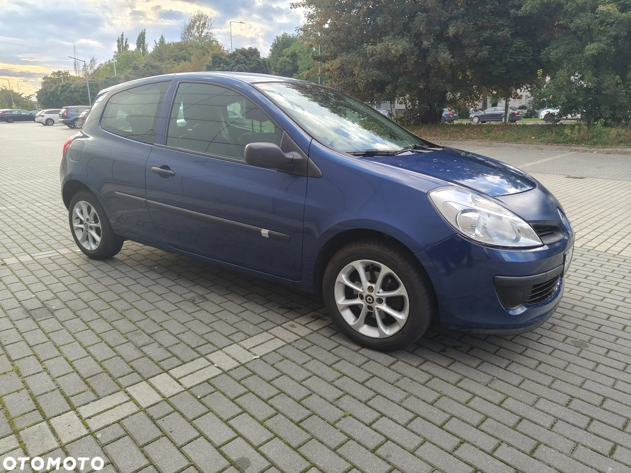 Renault Clio 1.2 16V 75 Collection - 7