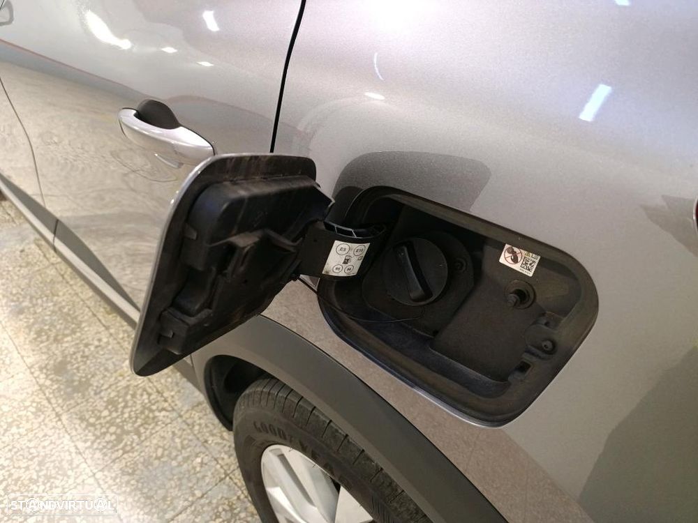 Renault Captur 1.6 E-Tech Plug-In Intens - 11