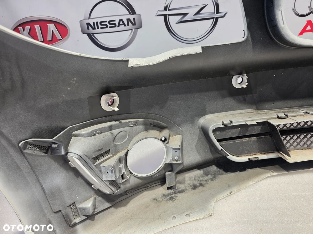 BMW E82 / E88 LIFT ZDERZAK PRZEDNI PRZÓD , NR 51117263117 / 7263117 , NR AUKCJI NZ1765 - 35