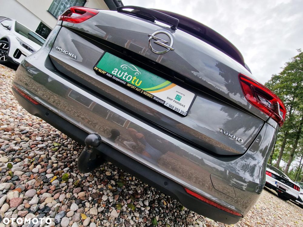 Opel Insignia - 24