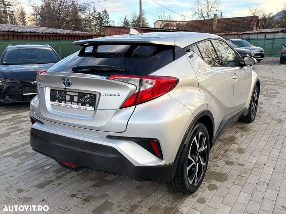 Toyota C-HR Hybrid Business-Edition - 4