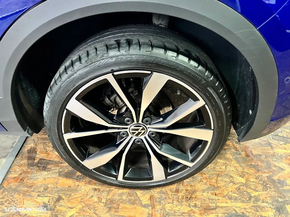 VW T-Roc 1.5 TSI R-Line DSG - 9