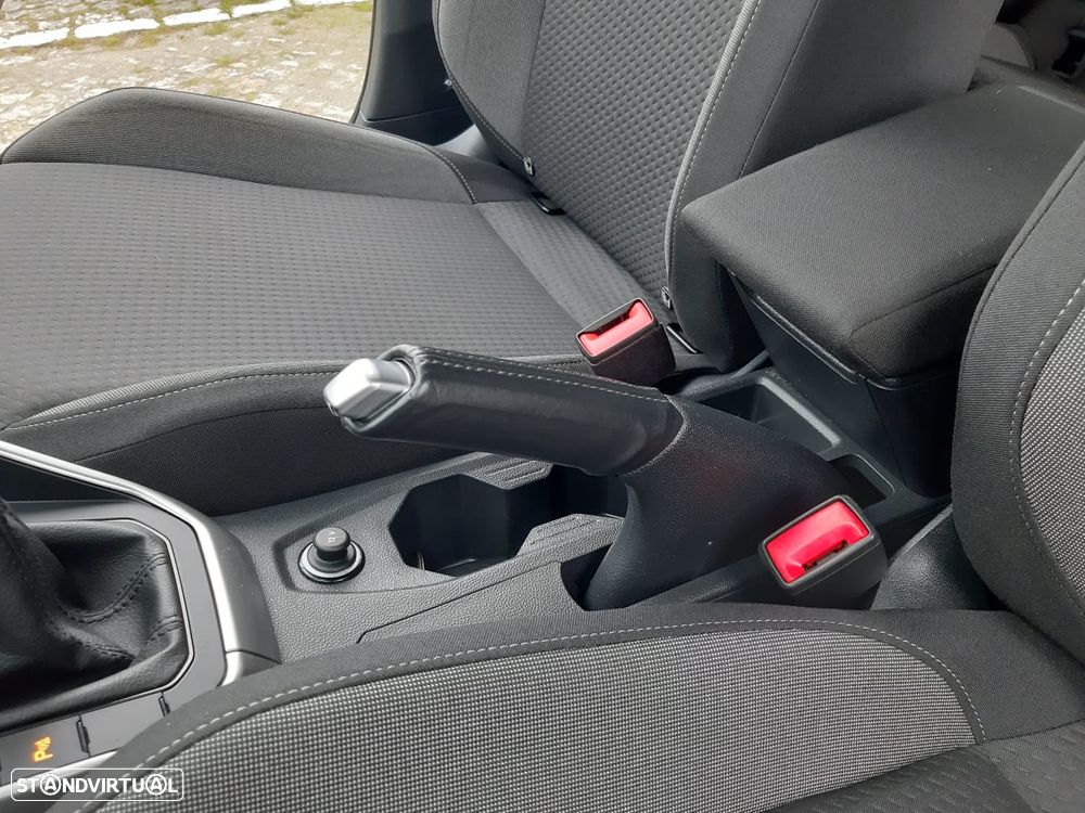 VW Taigo 1.0 TSI Urban - 14