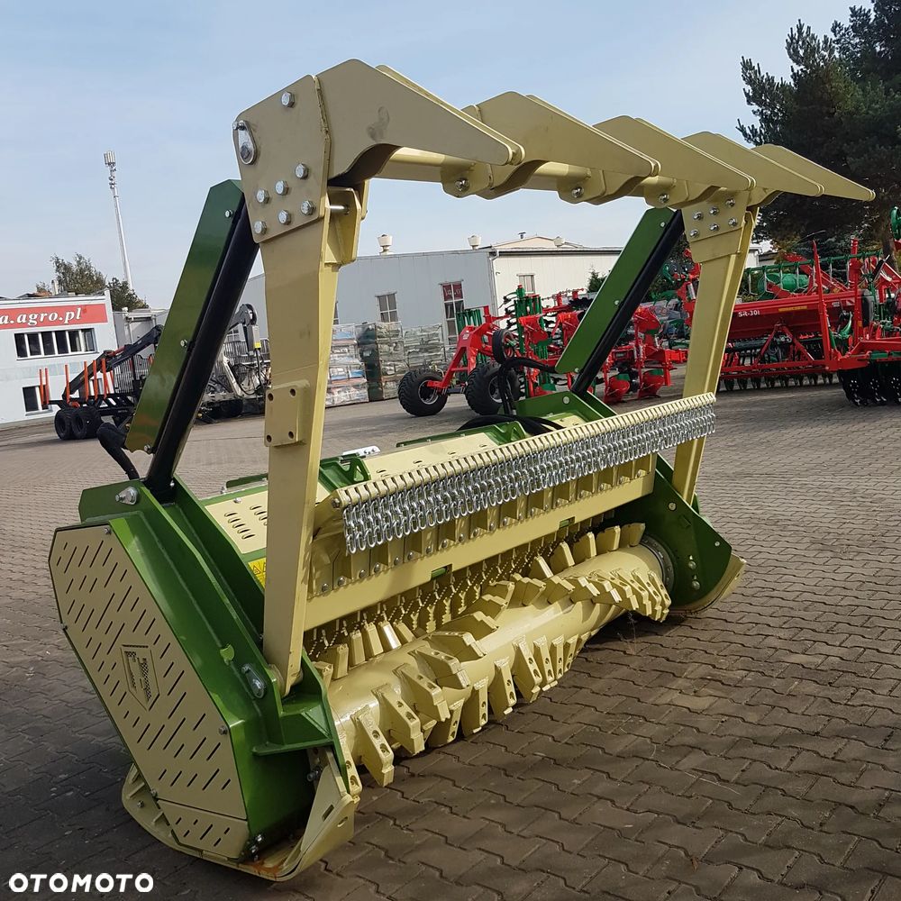 Inny FORST 220XL STARK