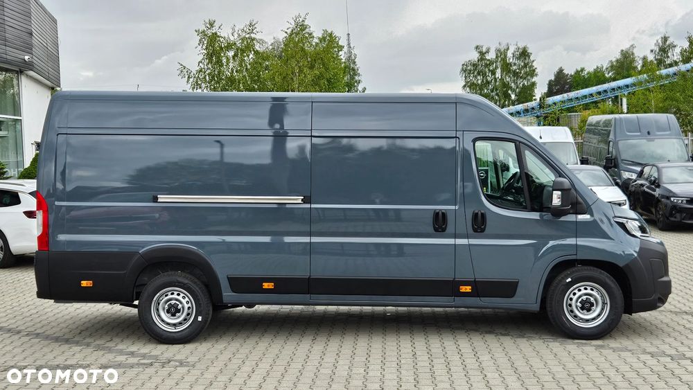Opel Movano - 11
