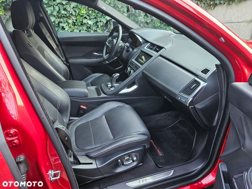 Jaguar E-Pace D240 AWD R-Dynamic SE - 17