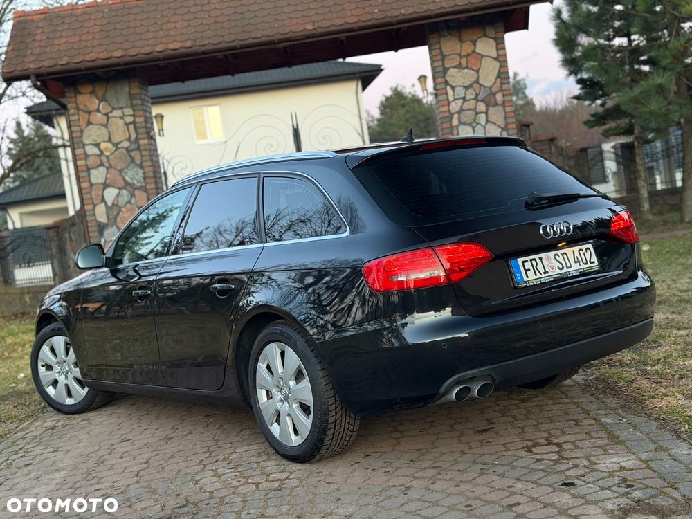Audi A4 Avant - 14