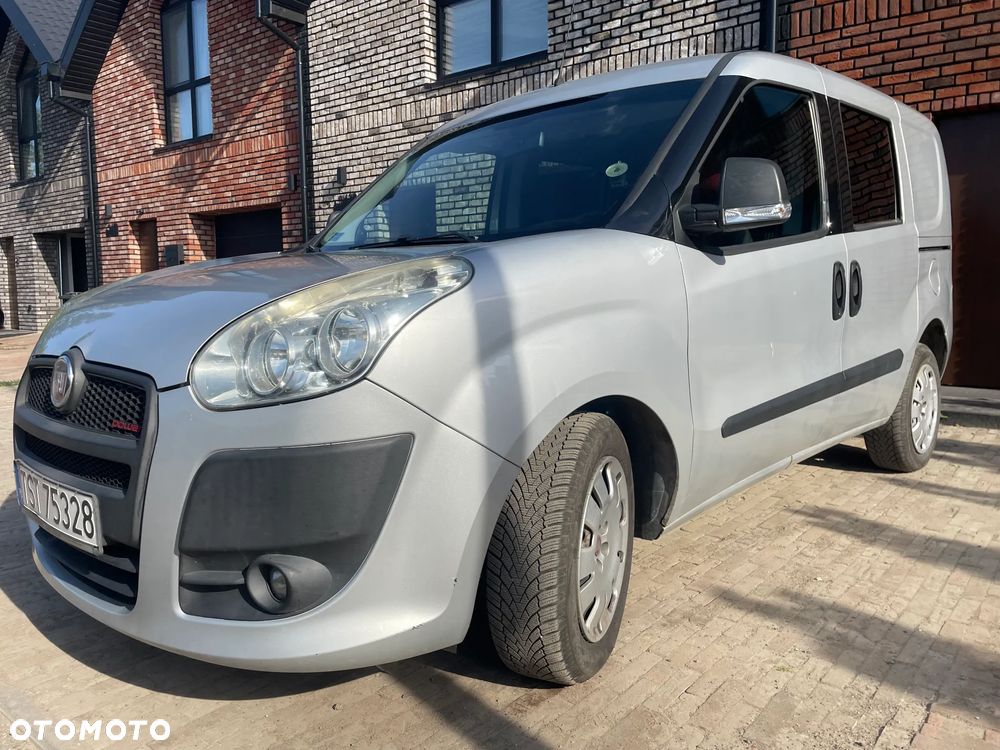 Fiat Doblo 2.0 Multijet 16V Emotion - 2