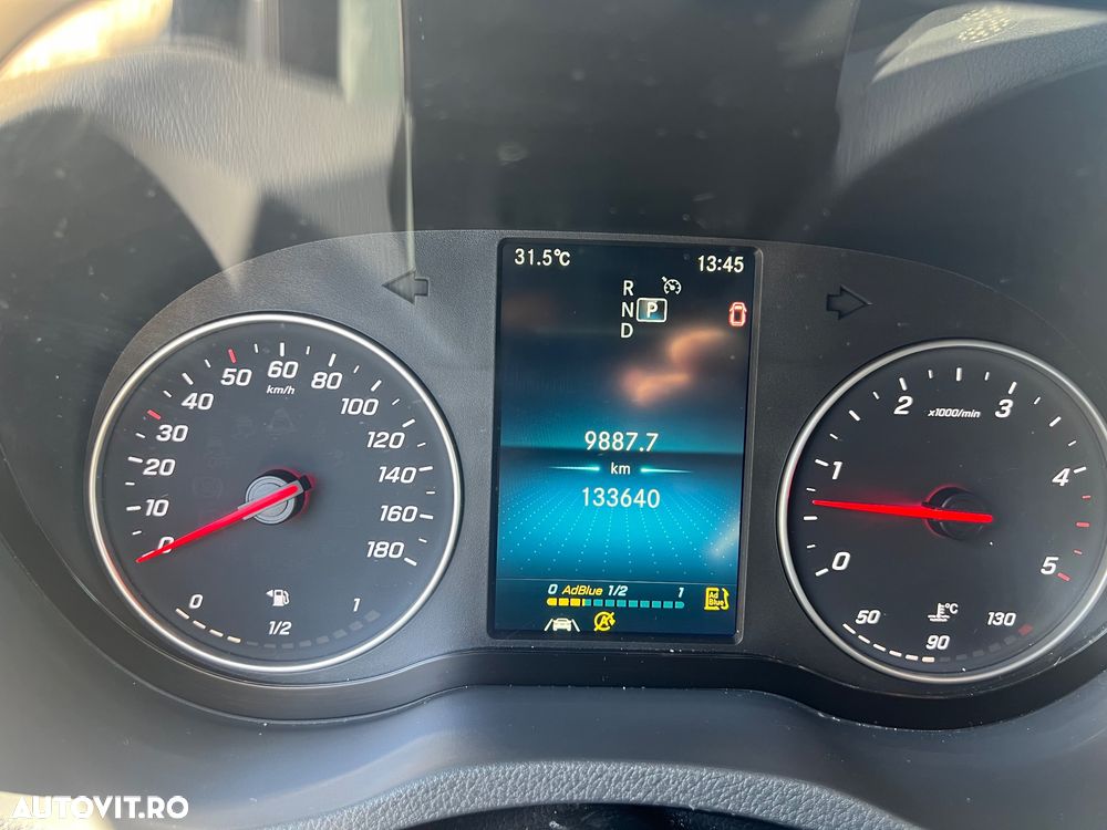 Mercedes-Benz Sprinter - 20