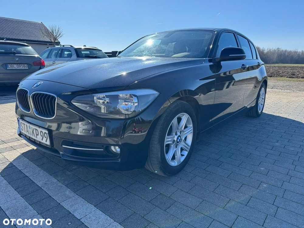 BMW Seria 1 118d Sport Line - 3
