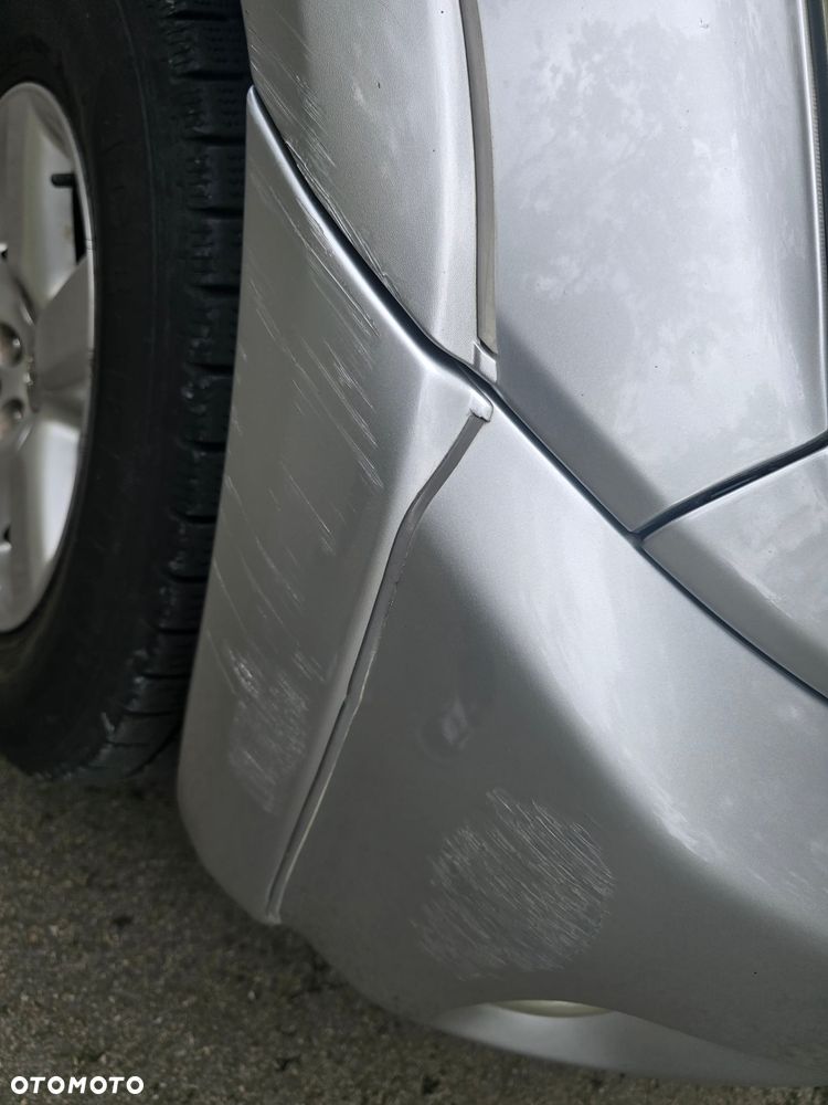 Toyota RAV4 - 23