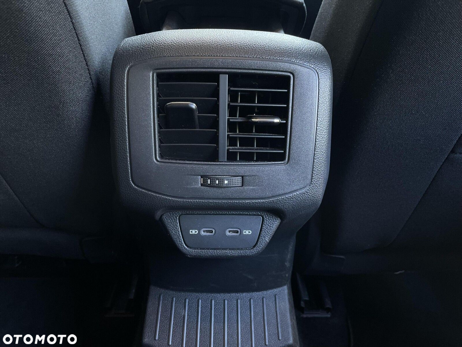 Volkswagen T-Roc 1.5 TSI Special Edition DSG - 22