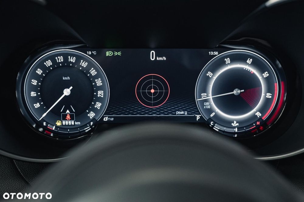 Alfa Romeo Giulia 2.0 Turbo Veloce Q4 - 31
