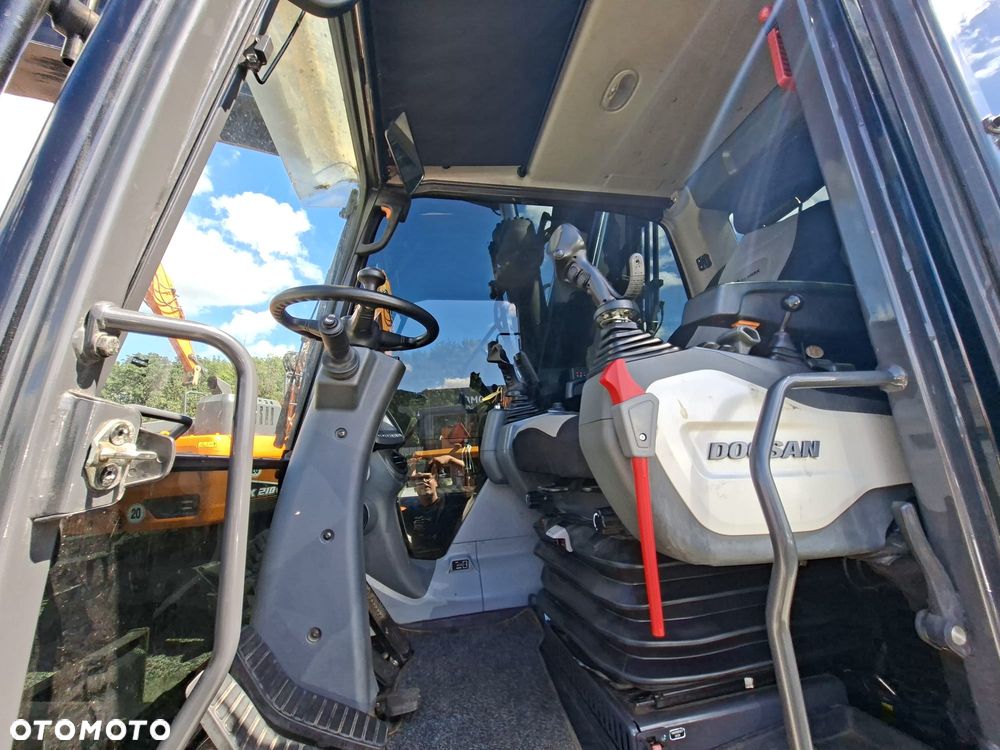 Doosan DX170W-5 - 14