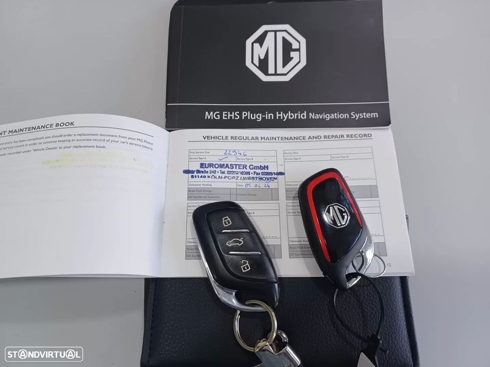 MG EHS 1.5 T-GDI Plug-in Hybrid Luxury - 36