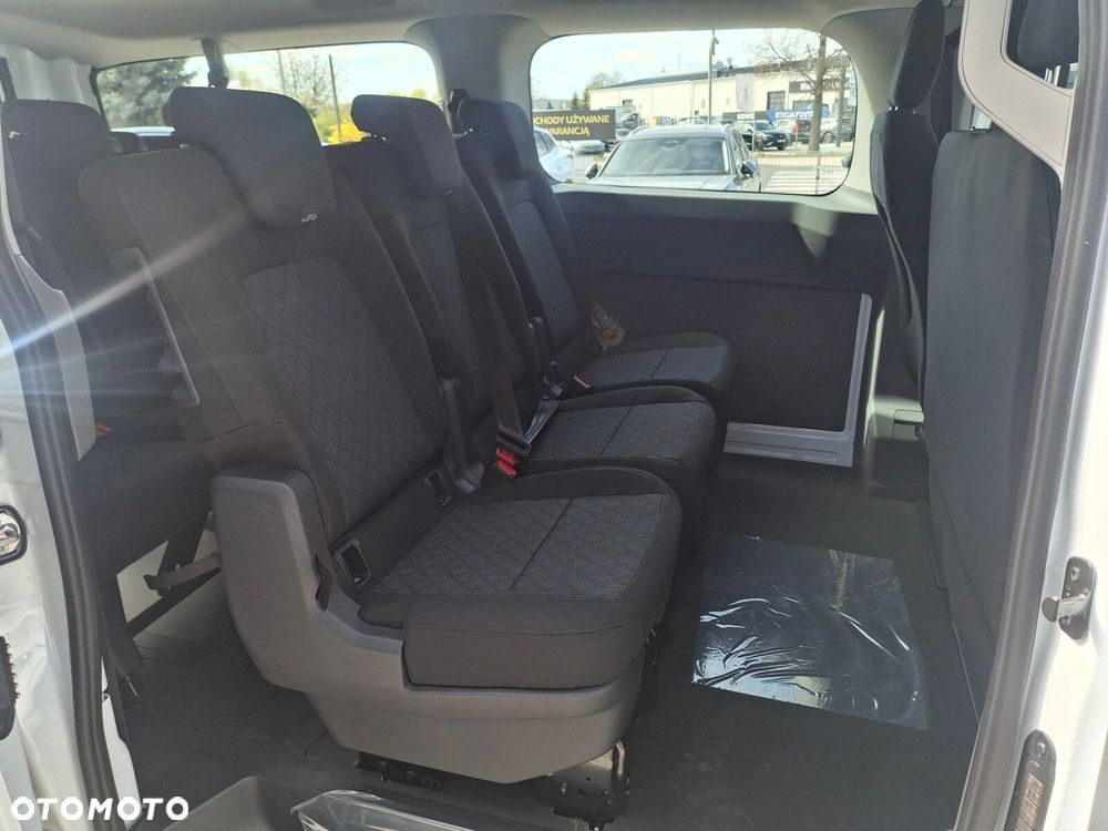 Volkswagen Transporter - 32