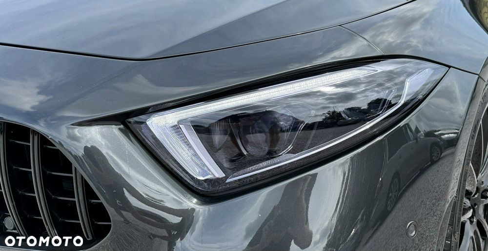 Mercedes-Benz CLS - 16