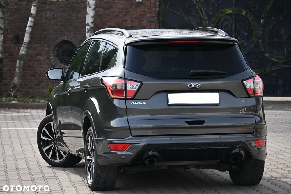 Ford Kuga 2.0 TDCi AWD ST-Line - 7