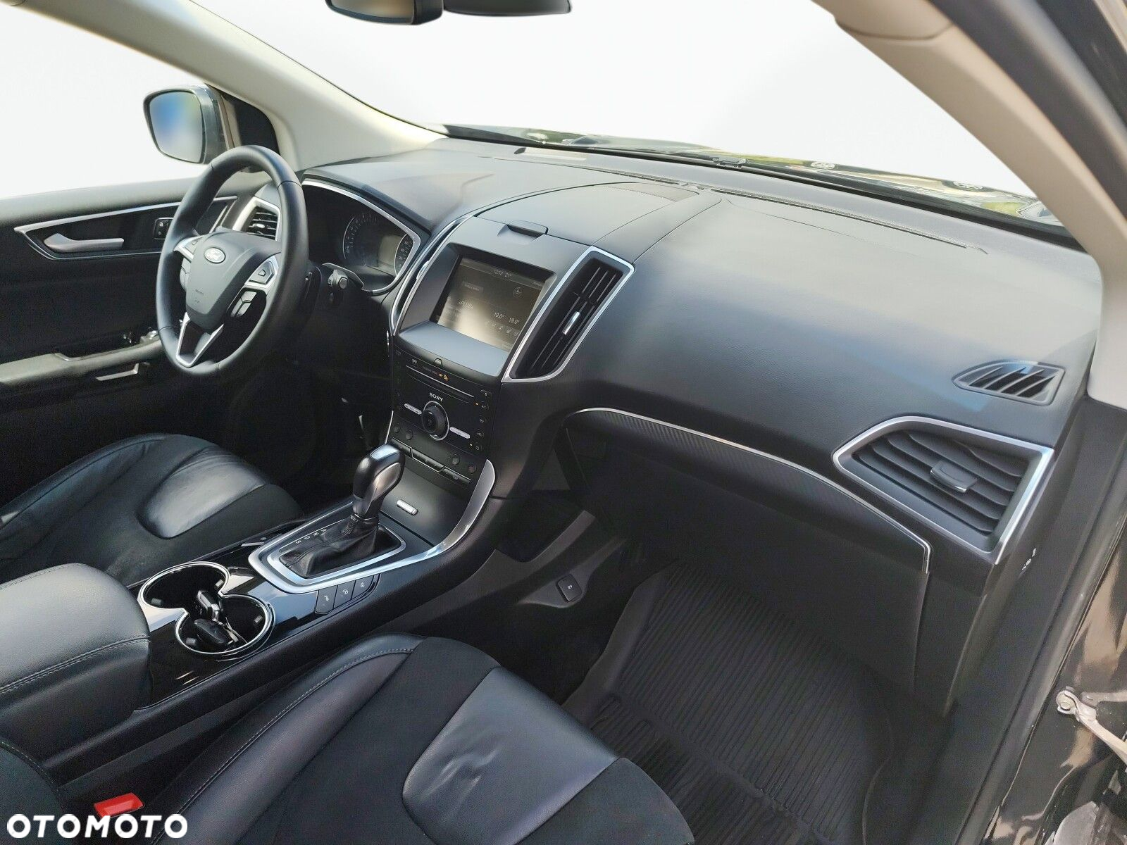 Ford Edge - 21