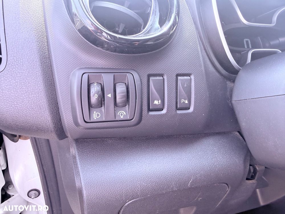 Renault Trafic ENERGY Start & Stop Combi L1H1 Expression - 13