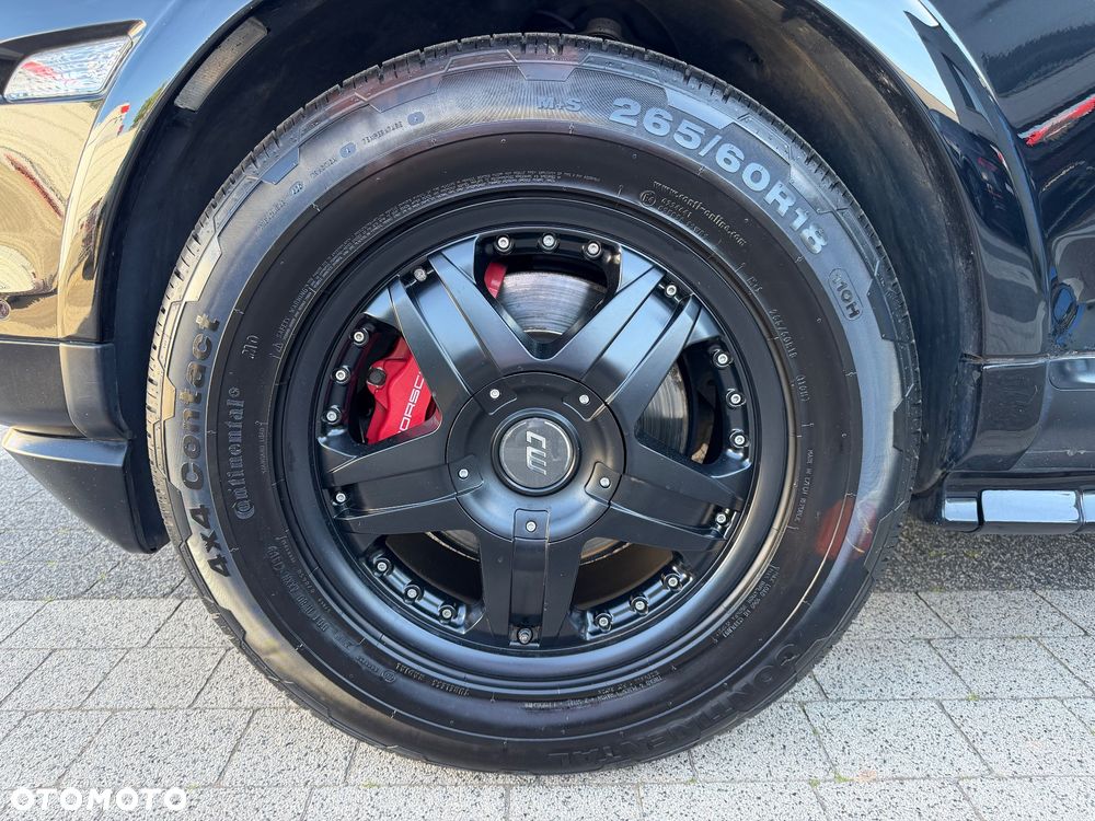 Porsche Cayenne Tiptronic S GTS - 24