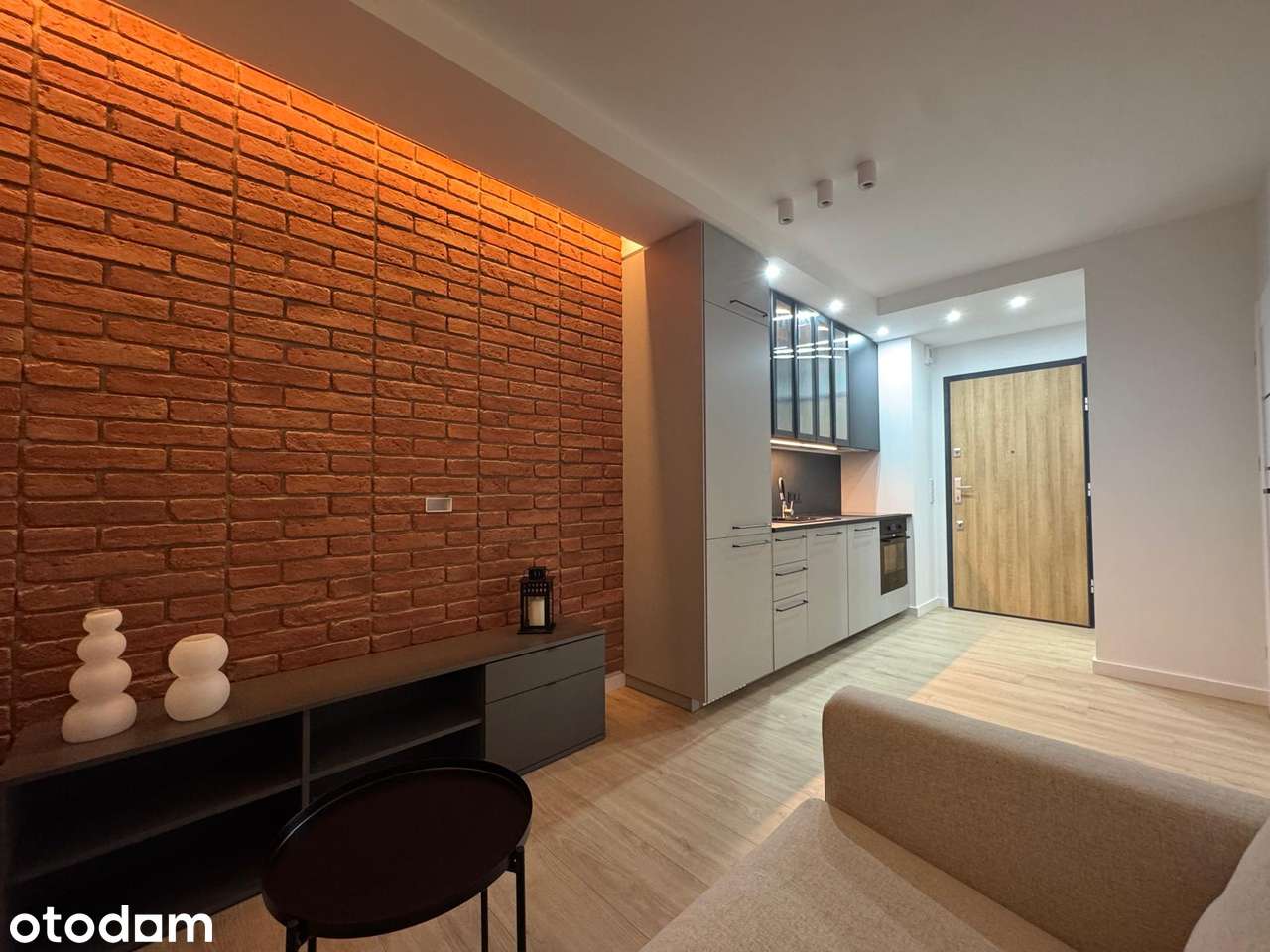 Nowe 2 pokoje bezpośrednio pierwszy najem komfortowe balkon wyposażone